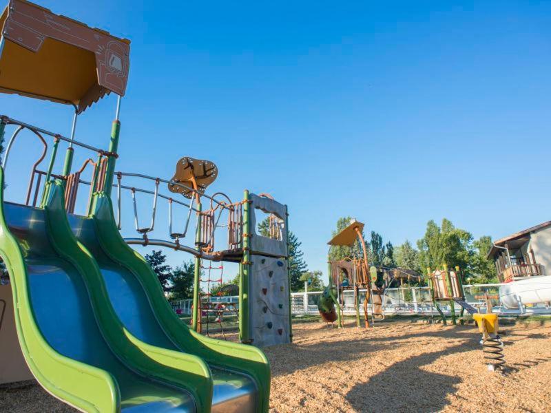 Camping Officiel Siblu Les Rives De קונדרו מראה חיצוני תמונה